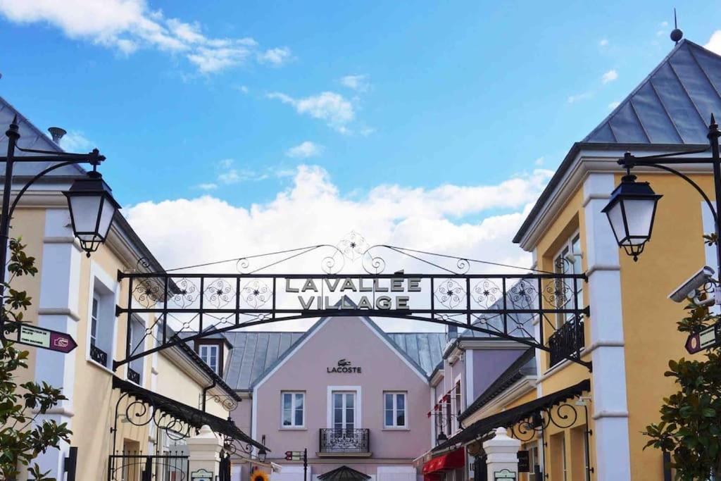 The Smile House // Bussy-Saint-Georges Apartment Exterior foto